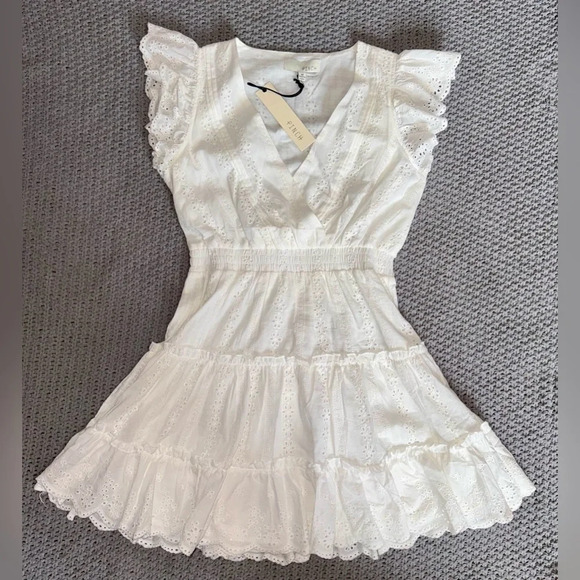 Pinch white eyelets tiered mini dress size medium new - Picture 2 of 6